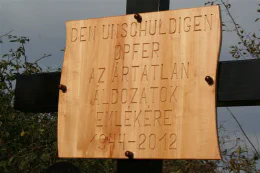 Megemlékezések
                                        